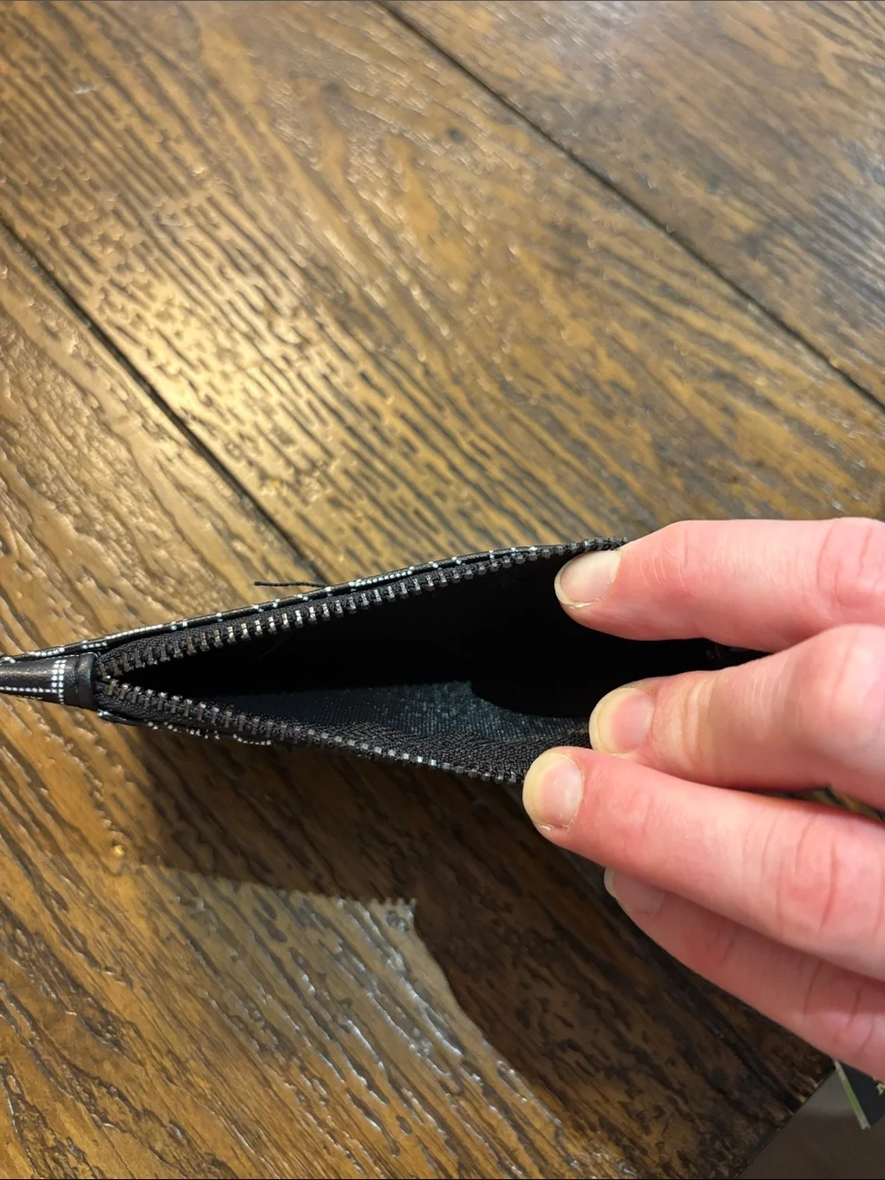 Badgley Mischka Black Logo Print Zip & Snap card holder